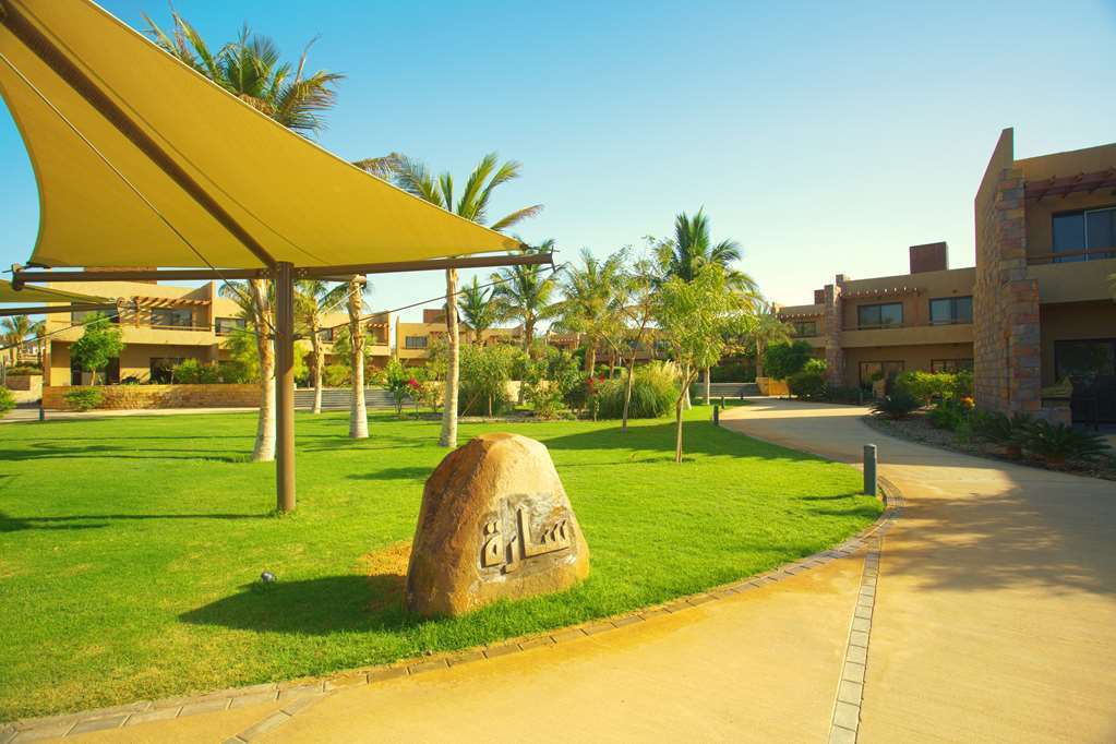 Golden Tulip Sharma Resort Exterior foto
