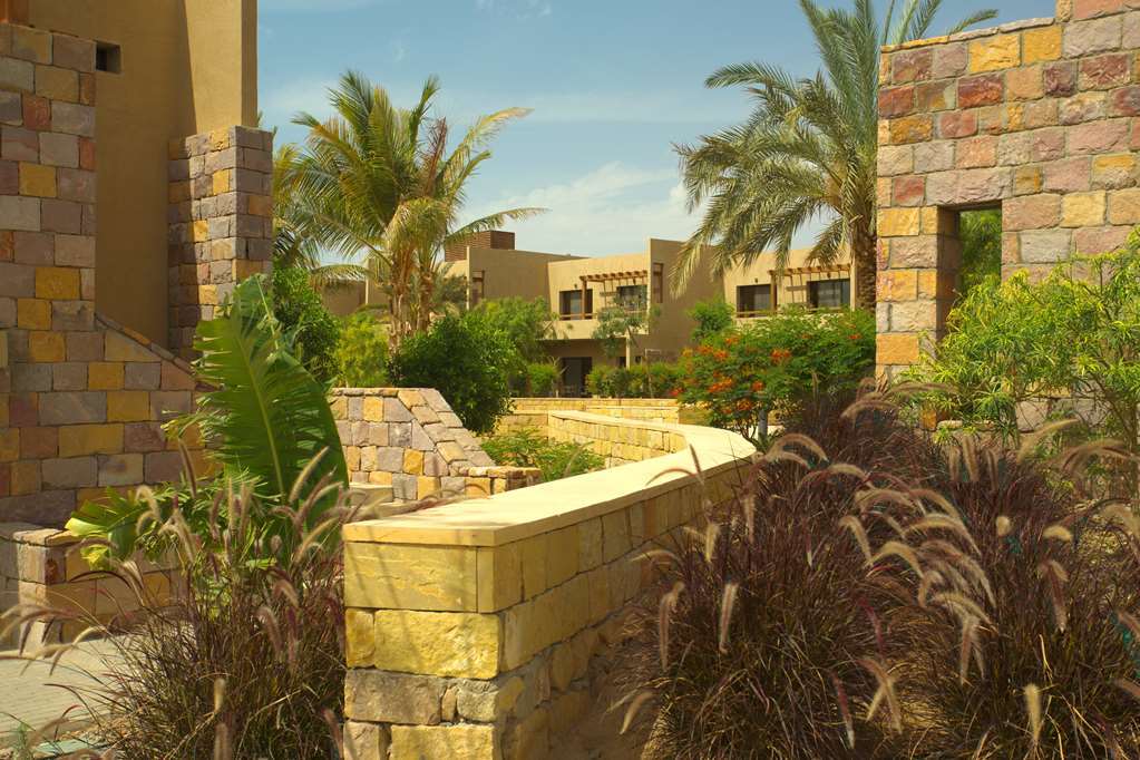 Golden Tulip Sharma Resort Zimmer foto