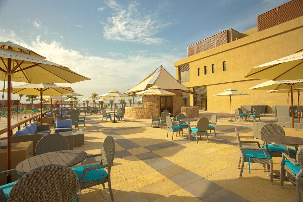 Golden Tulip Sharma Resort Restaurant foto