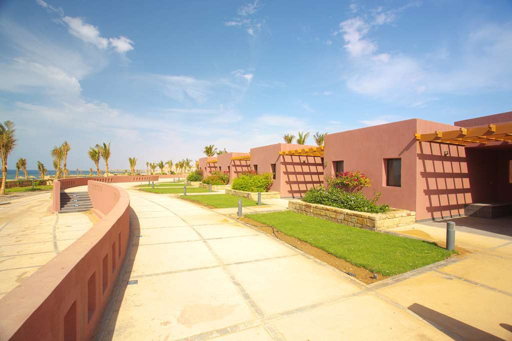 Golden Tulip Sharma Resort Zimmer foto